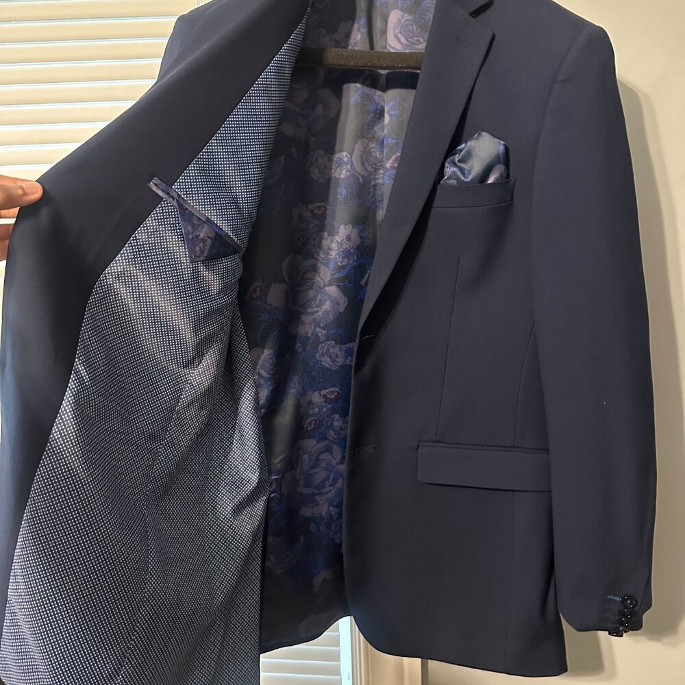 Men’s Navy Suit + White Shirt - Picture 5 of 11
